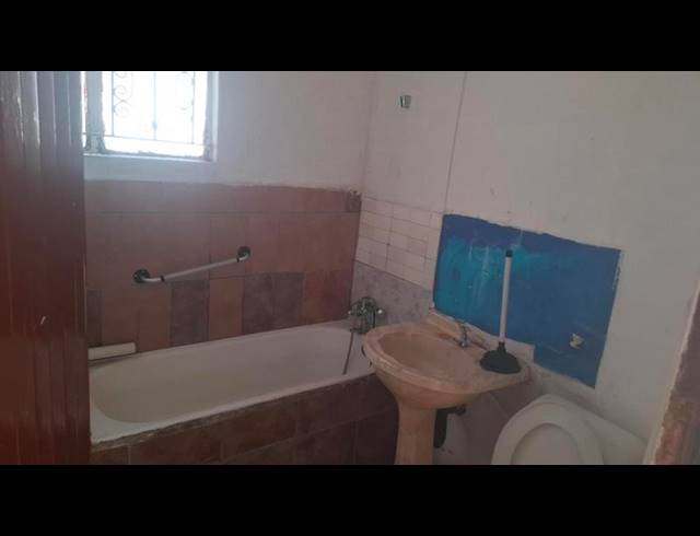 2 BEDROOM PROPERTY TO RENT IN BAYVIEW